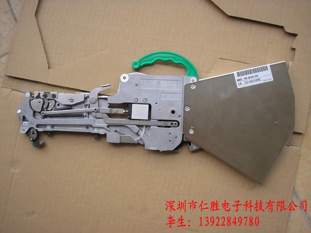 YAMAHANƬC0201w_(d) ι GɫֱKW1-M1500-030